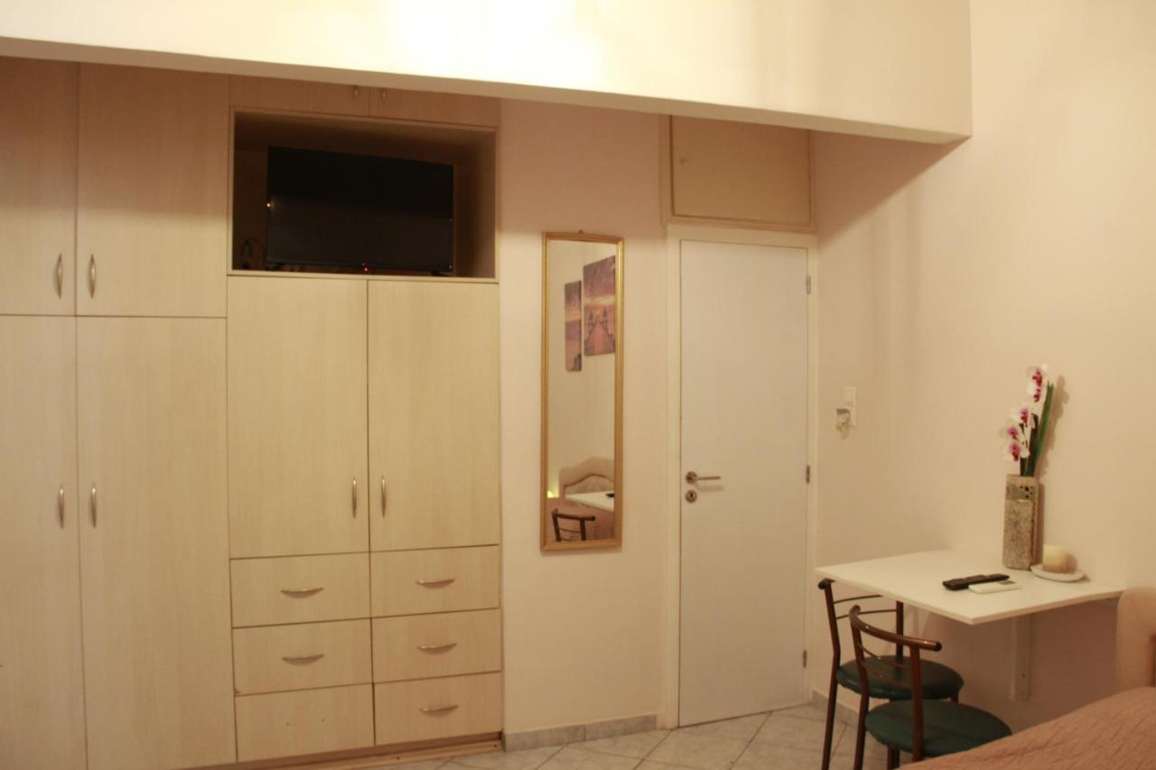 Apartment Eirina Athene Buitenkant foto